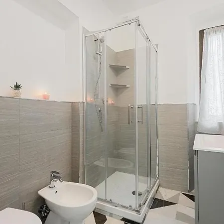 Rent House - Via Fiume 44 - 2 Vendégház La Spezia